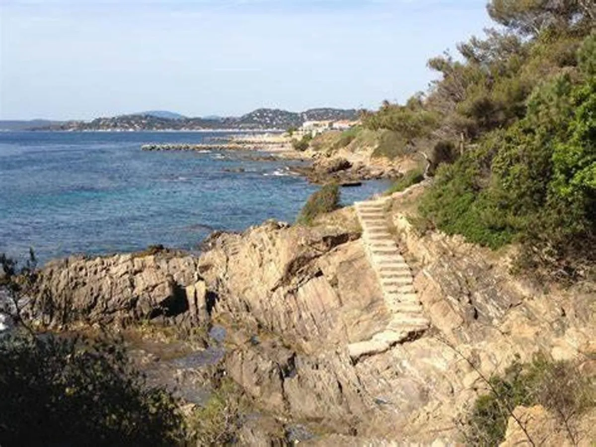 Saint-Peïre-sur-Mer Studio Familial 4 Pers. Avec Piscine, Tennis Et Parking - Les Issambres - Fr-1-226-455 דירה